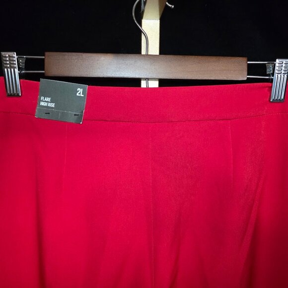 NWT Express High Waisted Flare Pant in Red 2L - Picture 5 of 13